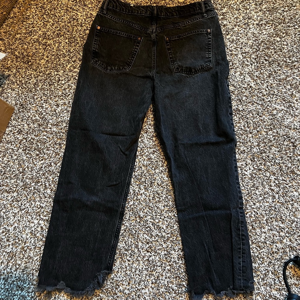 Black distressed mom jeans